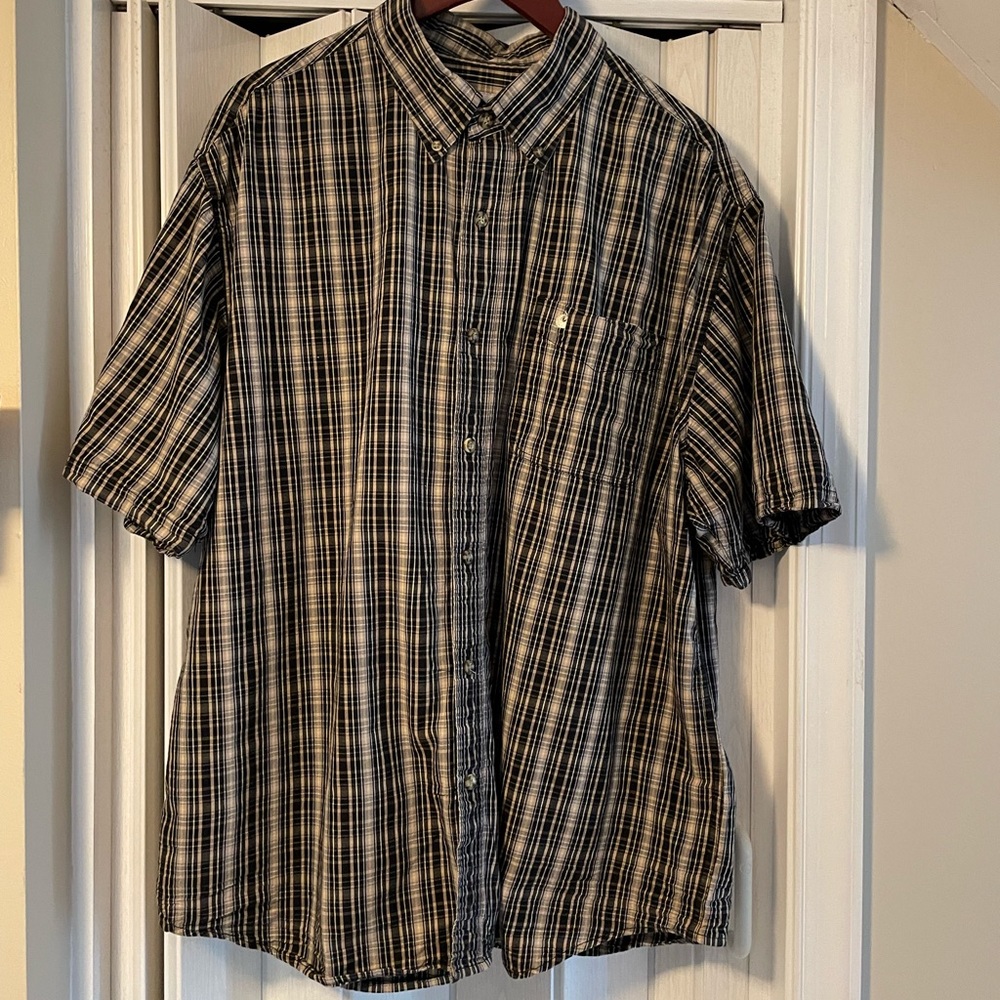 Carthartt Black & Tan Plaid Button Down Shirt. Like New.
